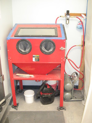 Sand blaster