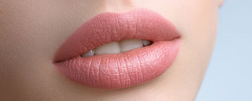 full woman's lips