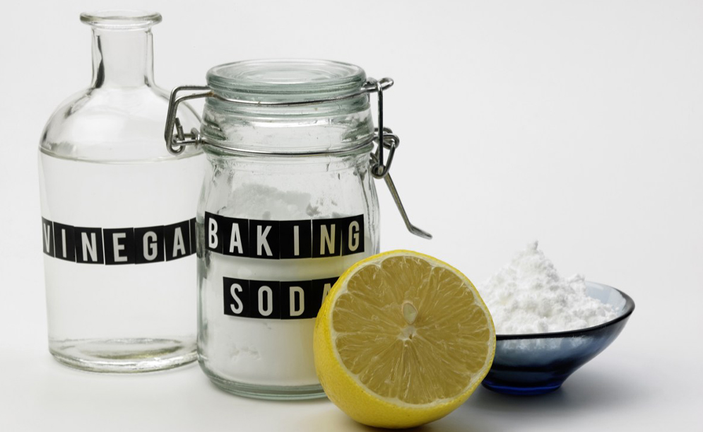 non toxic home cleaning supplies