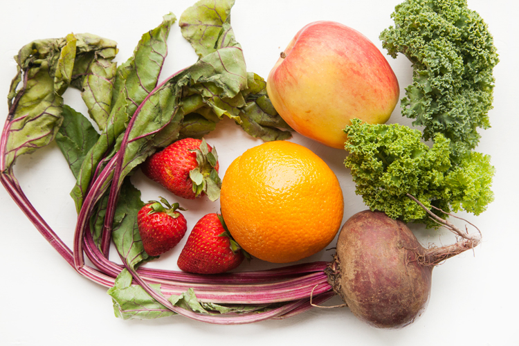 Tasty Tuesday Recipe Beet, Strawberry, Orange, Apple & Kale Smoothie