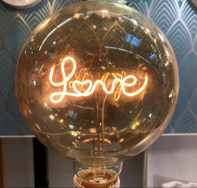 Love light bulb