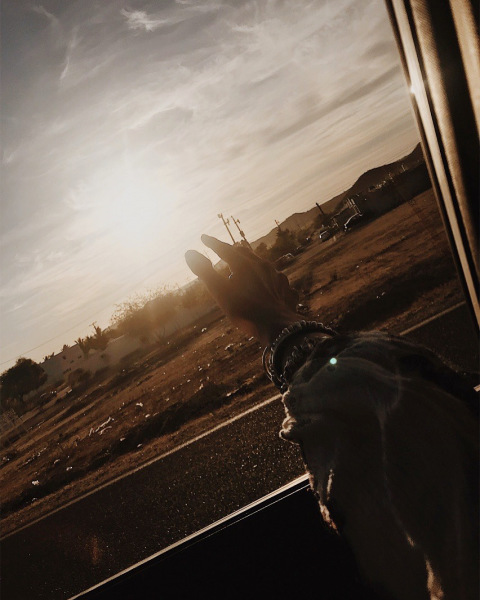 4B35E2BF-58DE-43AB-8075-88203884684E