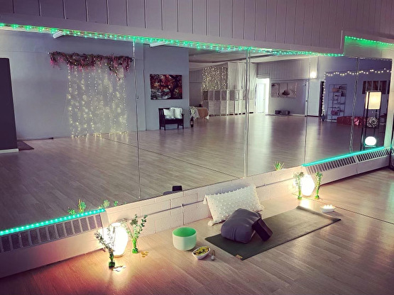 Yoga practice room at Beauty and Bliss.