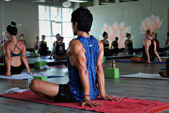 Health Benefits of Hot Yoga, Bend and Zen Hot Yoga