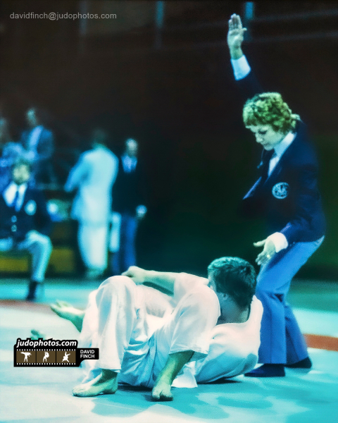 19830129A0321_Referee_Petty&Adams-1A
