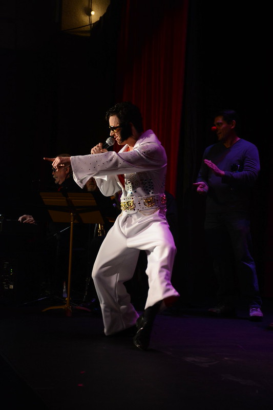 Elvis Barry