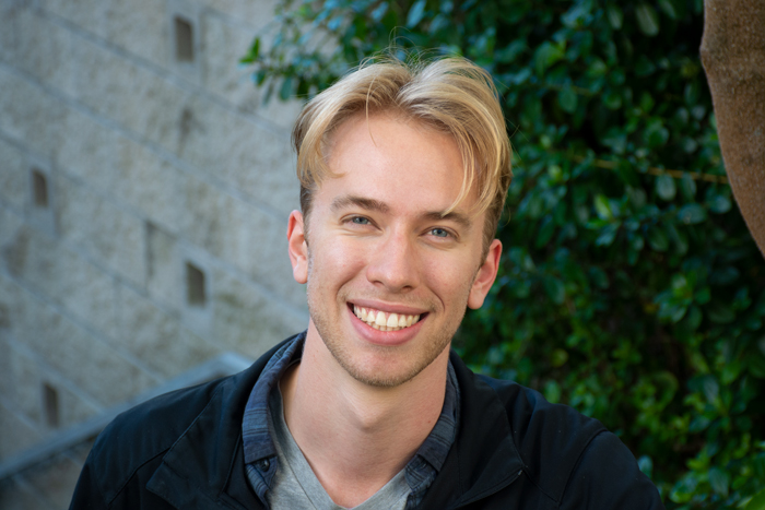 Austin Critchlow - Faculty - Circus Center