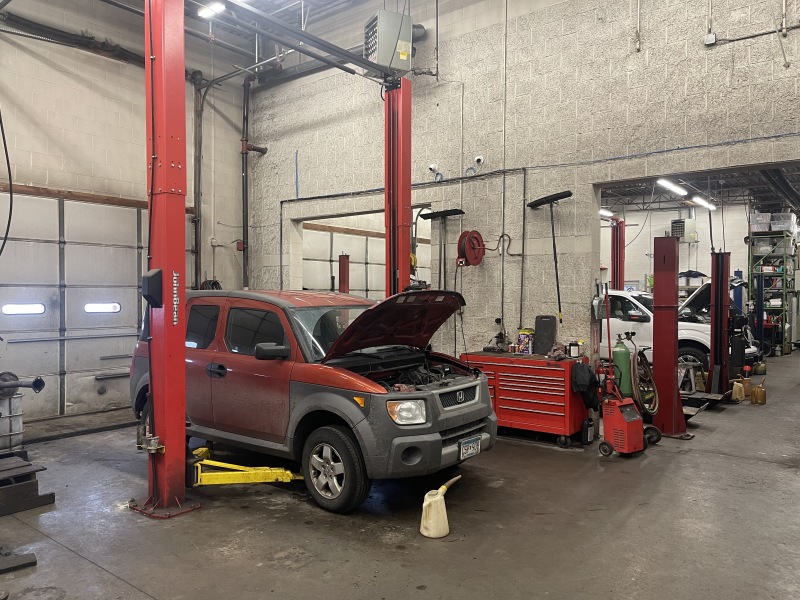 Tour Facility Complete Auto Service Blaine, MN