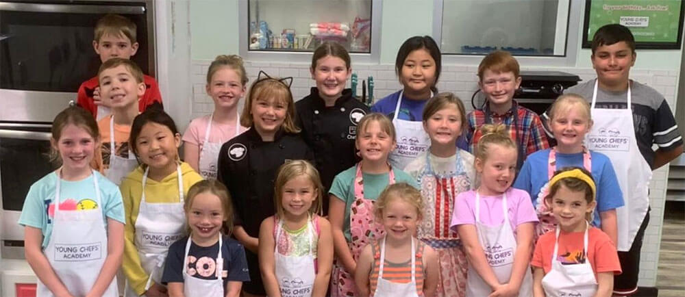Cooking academy gives away 200 free classes to young Richmondites -  Richmond News