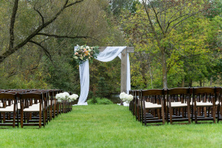 Items Included In The Venue-Creekside Farm