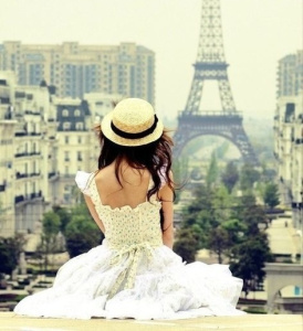 pondering-paris