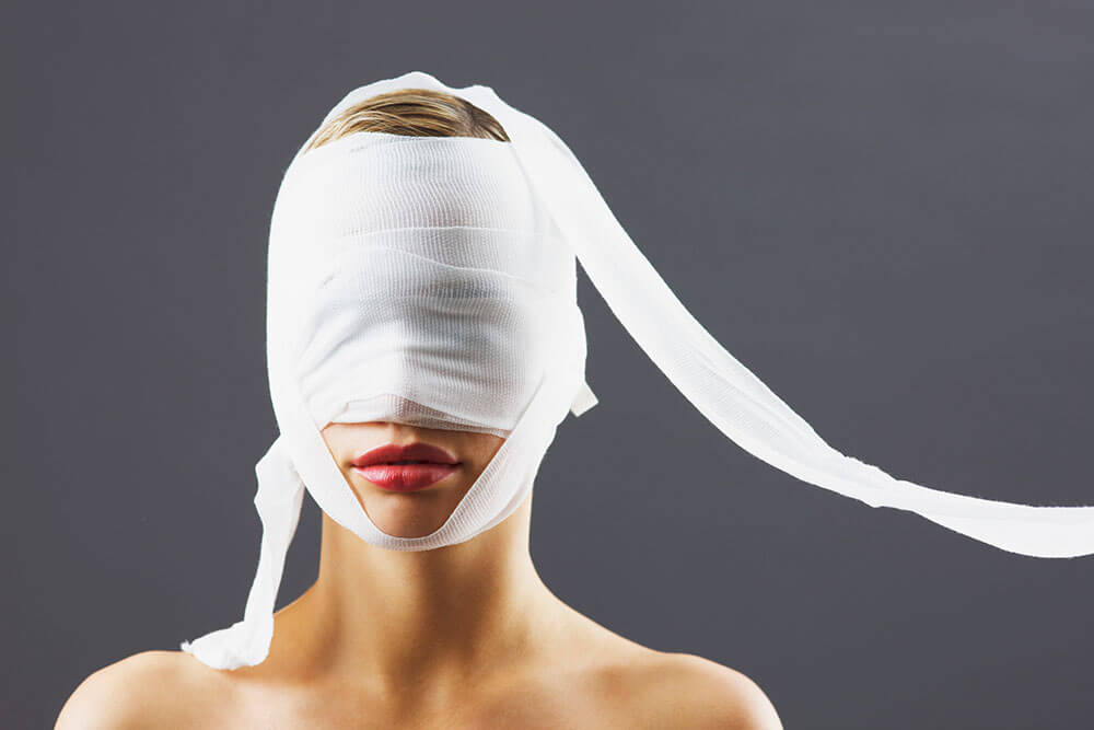 woman-bandage-cover