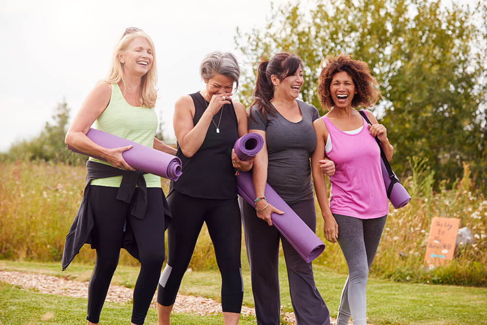 yoga-women-walking