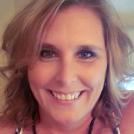 Liz Noska, LMT, LMTI at HandsOn Therapy Schools