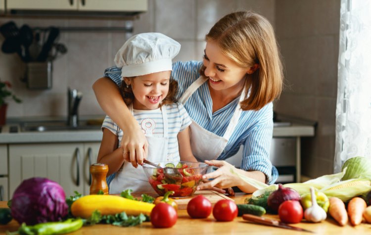 Kids cooking_copy