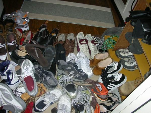 pile-of-shoes