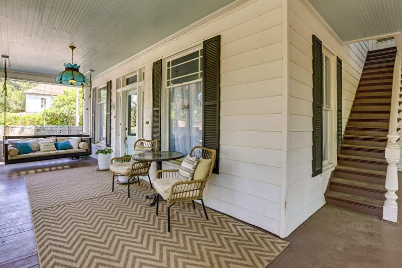 downstairs porch