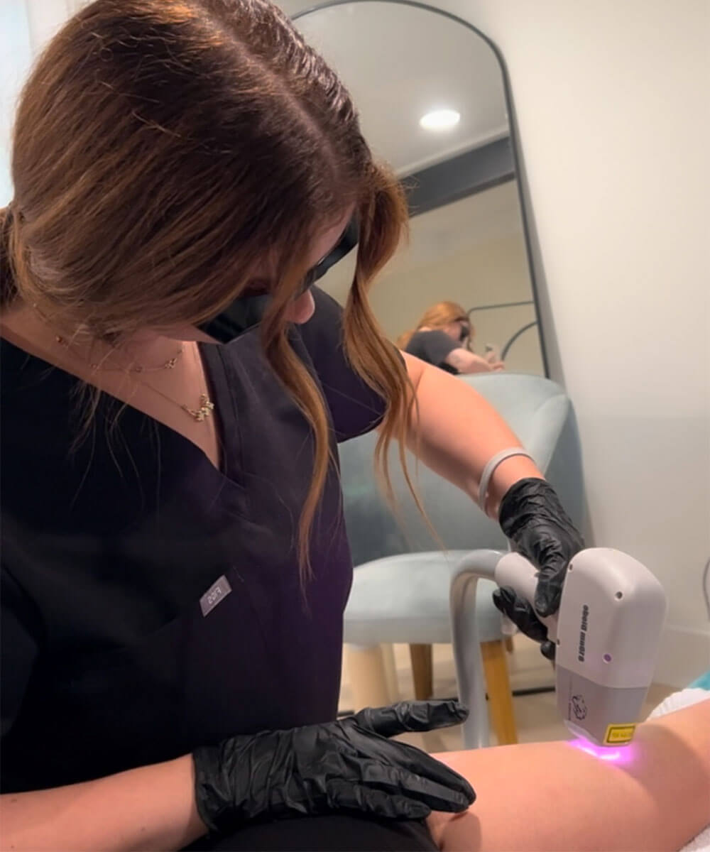laser treatment on leg