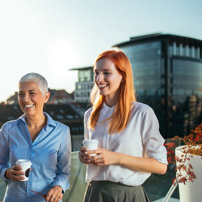 outdoor-meeting