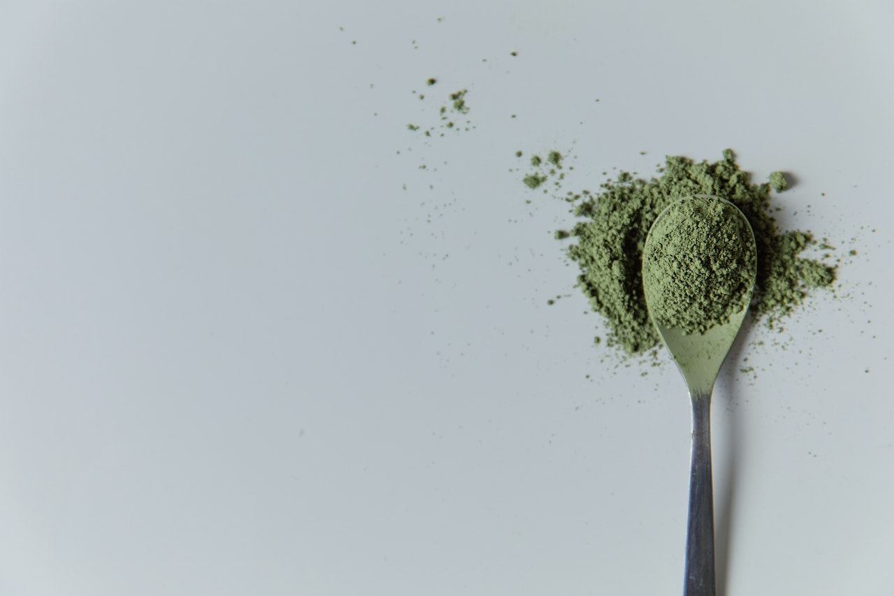 green powder