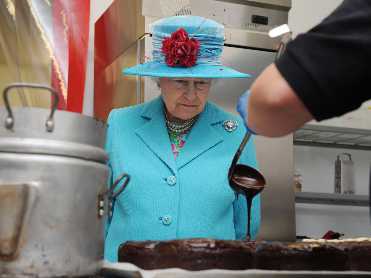 queen cake