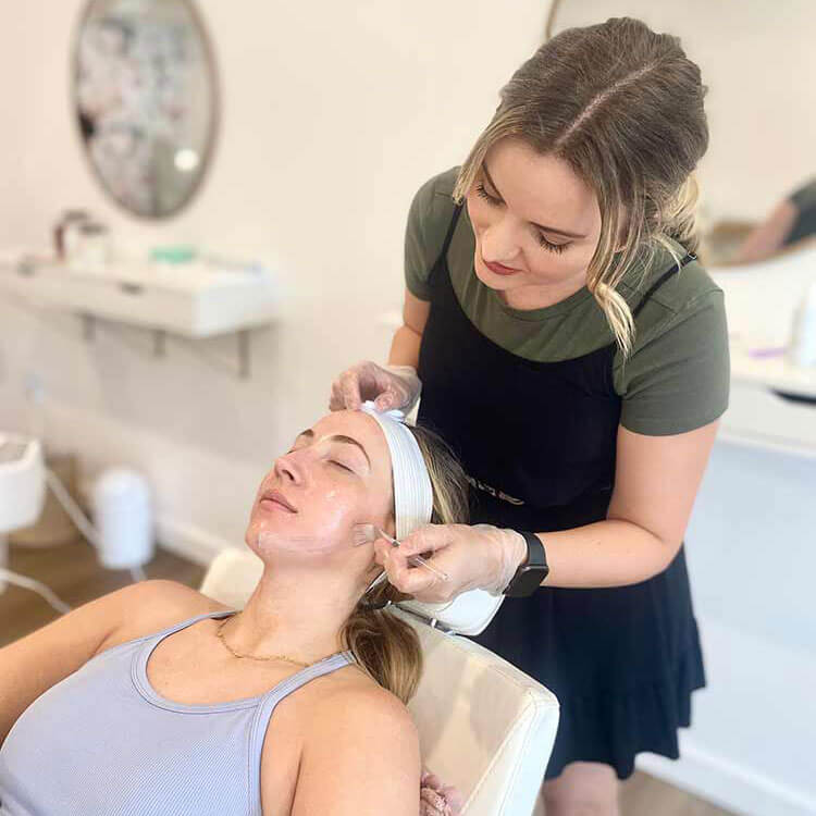 Pickerington Columbus, Ohio Oasis Face Bar