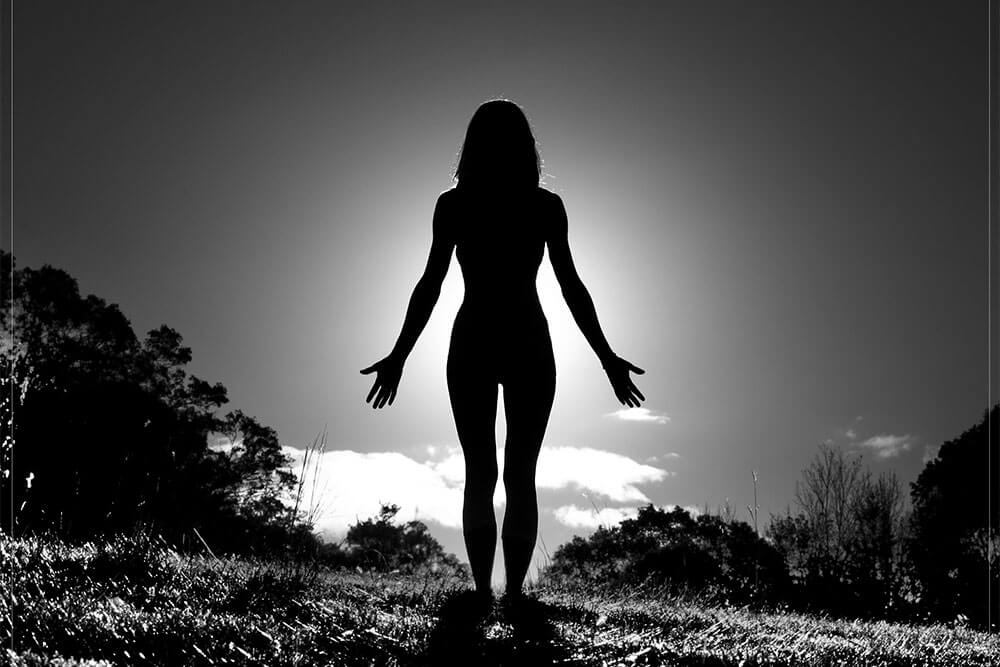 woman-mountain-pose