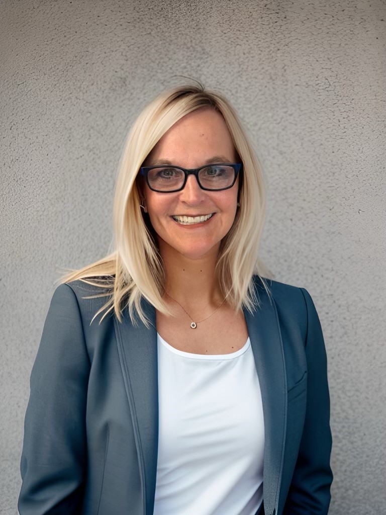 Nicole Martinson