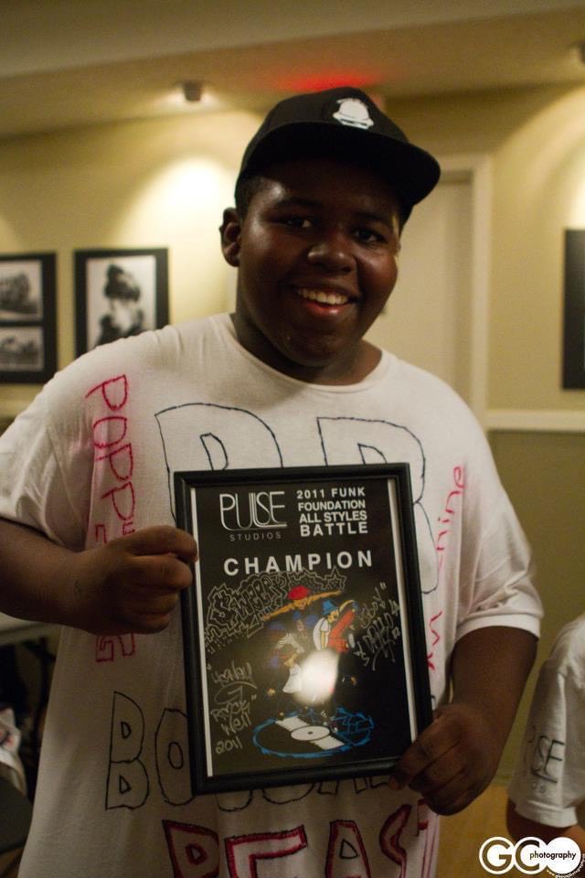 Born2Boogie winning the 2011 Funk Foundation All Styles Battle