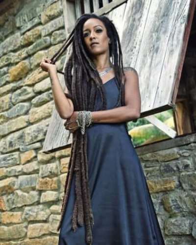 long dreads woman