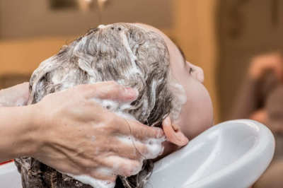 woman hair shampoo