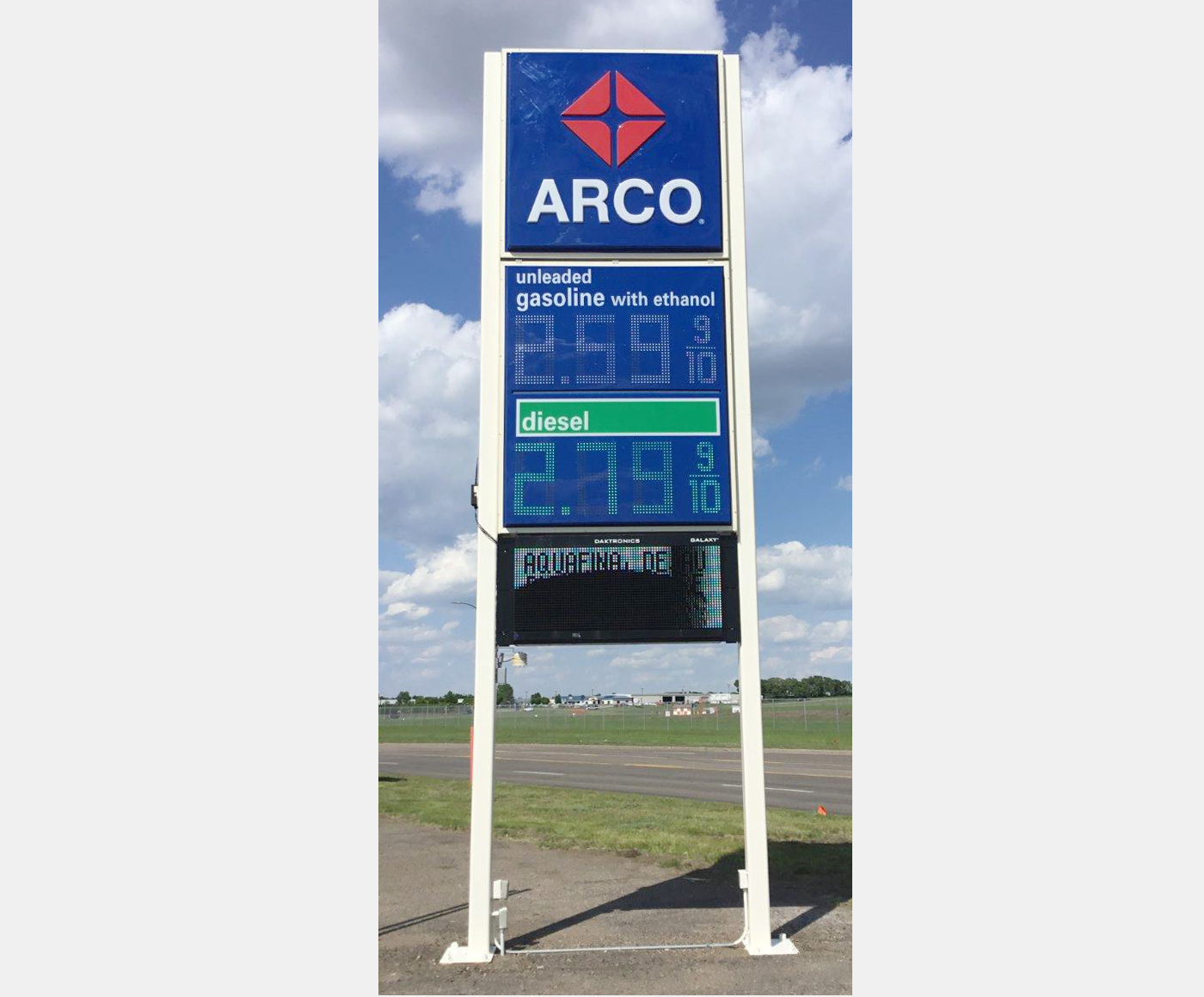 ARCO Sign - Airport Road - Bismarck, ND