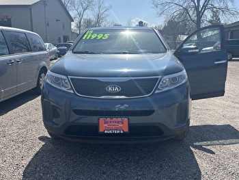 2015 Kia Sorento- $11995