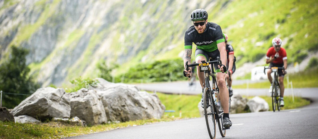 cycling-moutain-road