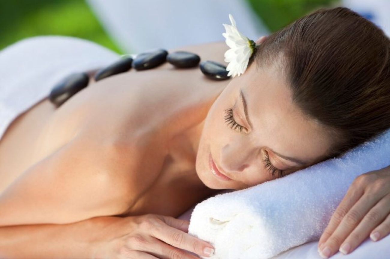 Why You Should Schedule A Hot Stone Massage At Spavia Day Spa
