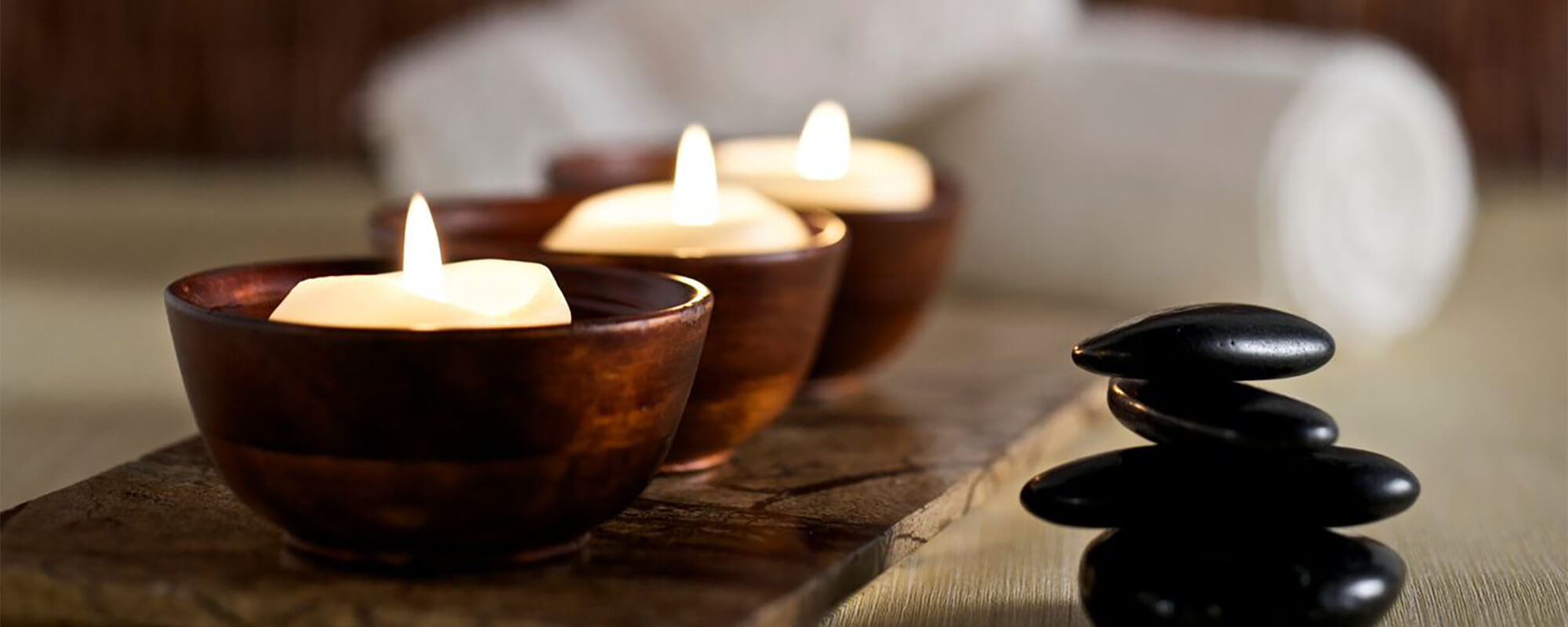 candles-towels-rocks