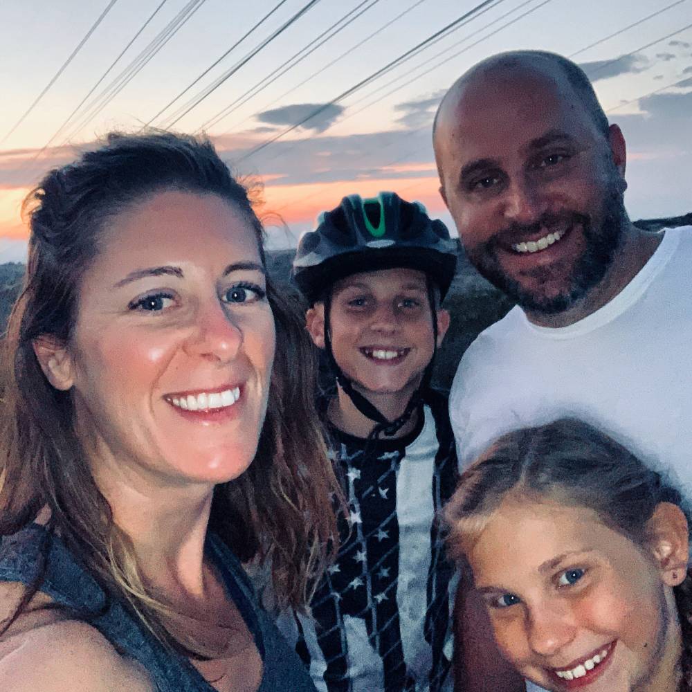 Amanda with family