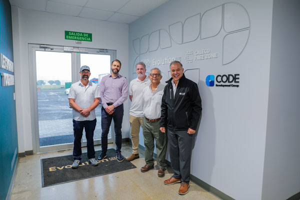 switchback-medical-team-at-evolution-free-zone-building