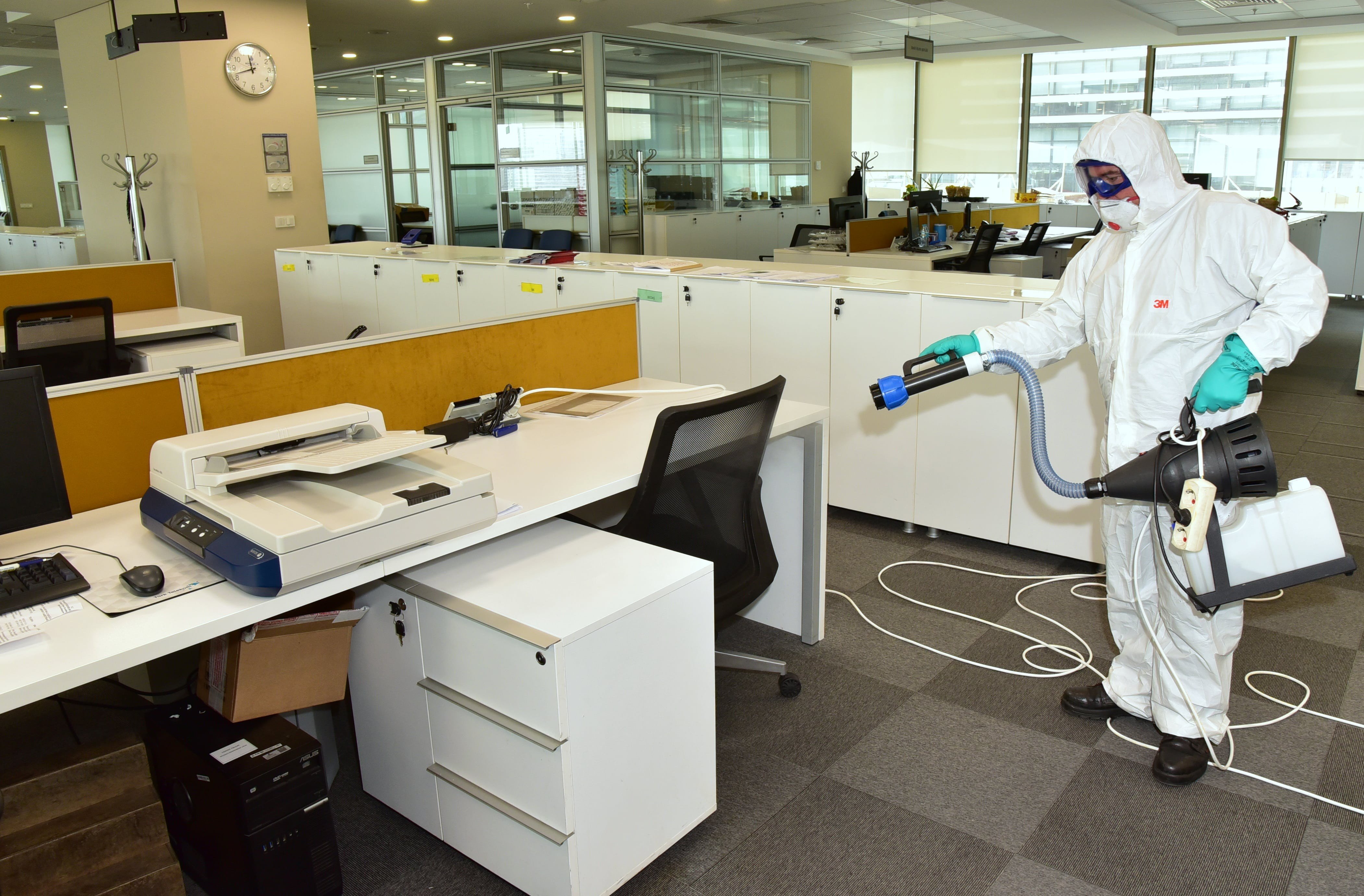 COVID cleaning service Minneapolis, COVID office cleaning service Minneapolis, COVID restaurant cleaning service Minneapolis, COVID disinfection cleaning service Minneapolis, COVID store cleaning service Minneapolis