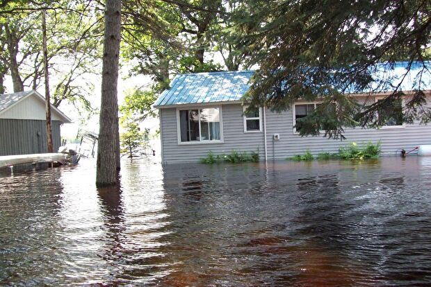 First Response Restoration Water Damage Siren Wisconsin, Water Damage Siren Wisconsin, Siren Wisconsin Water Damage, Water Damage Restoration Siren Wisconsin, Siren Wisconsin Fire Damage Restoration, Siren Wisconsin Mold Mitigation