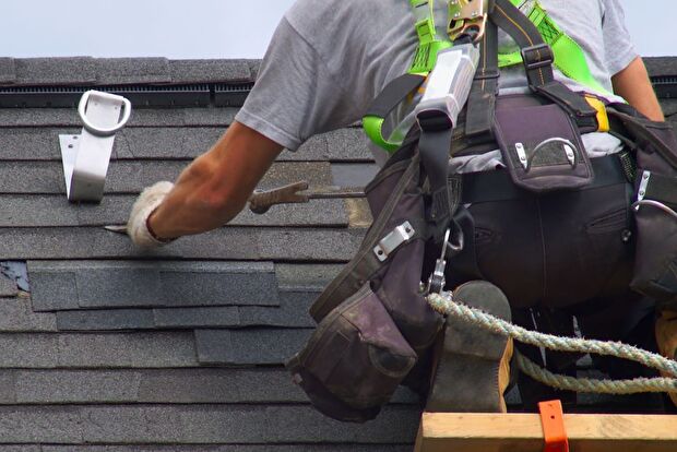 hail damage contractor Minneapolis, hail damage roofing companies Minneapolis, storm damage contractors near me Minneapolis, Minneapolis storm damage repair companies near me, Minneapolis storm roof contractor, free roof hail damage estimate Minneapolis