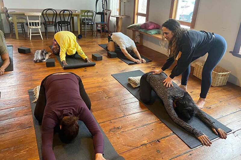 Home | Yoga East | Louisville, KY 40222