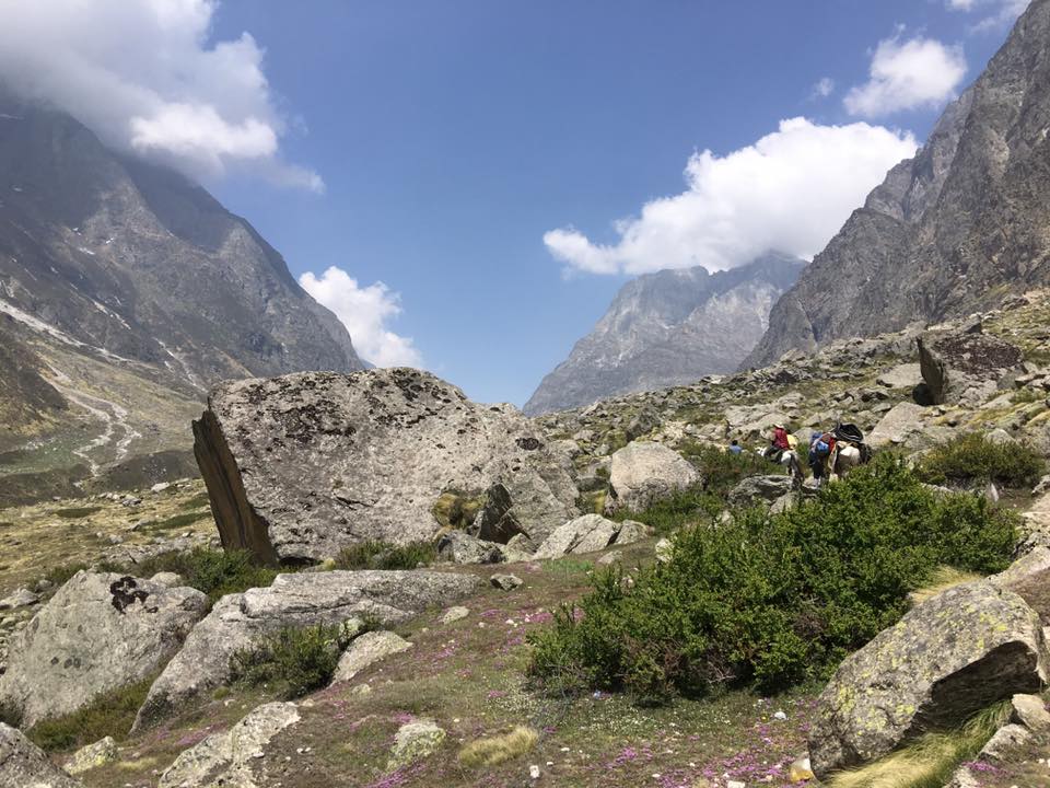 Himalaya_hiking_sq