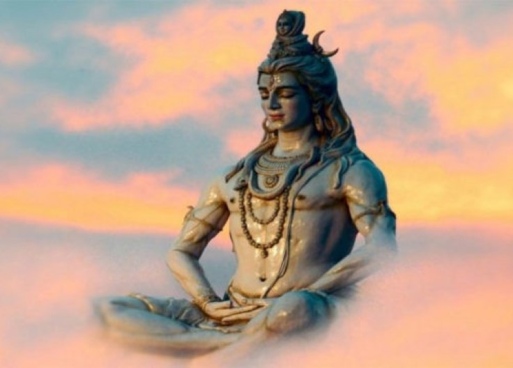 Madadeva_in-the-sky